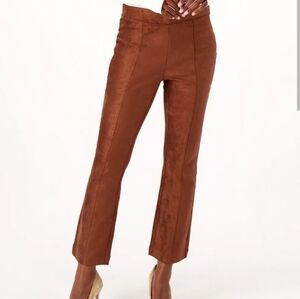 NYDJ  faux suede pull on pants nwt